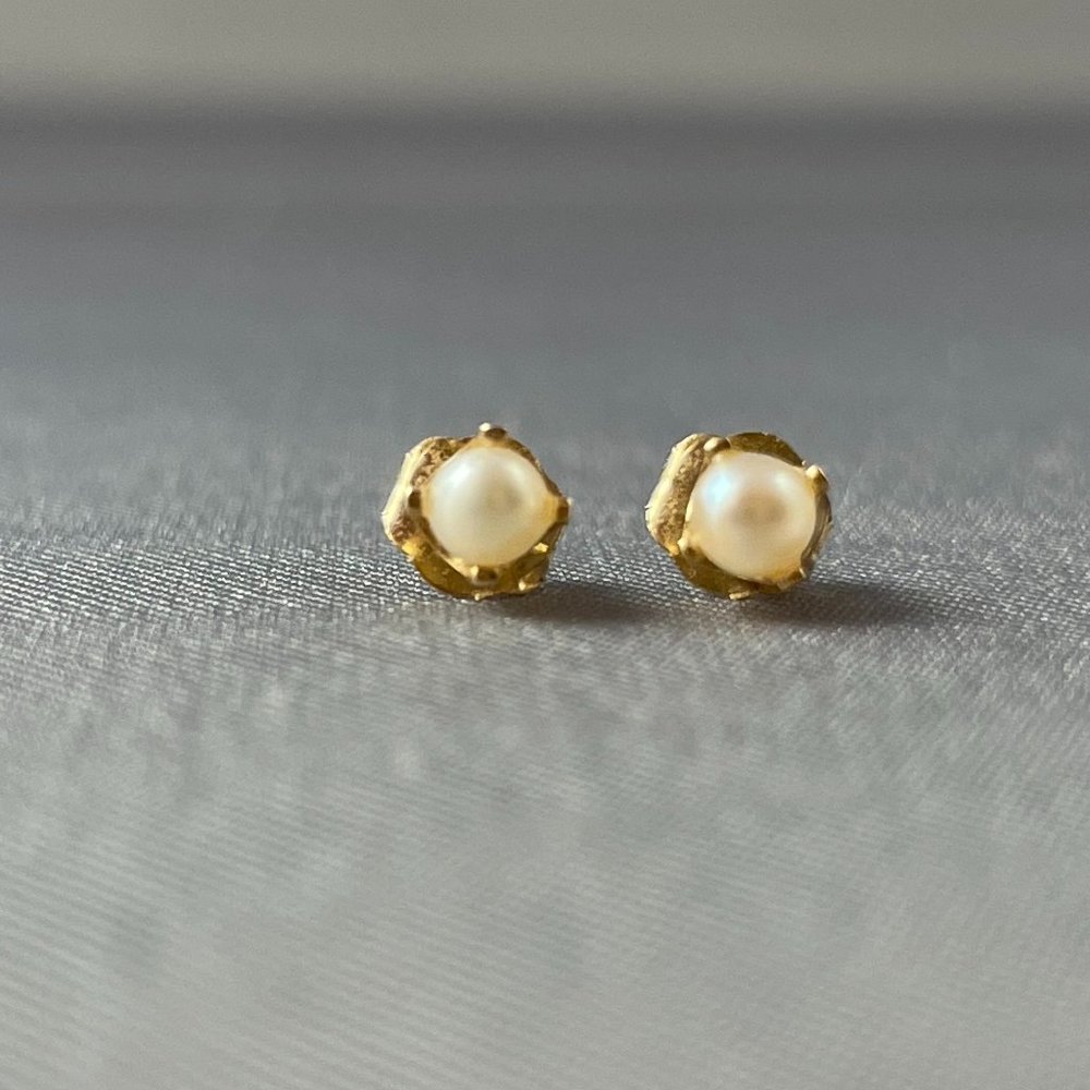 Pearl Earrings - Tiny Studs Set in Gold
